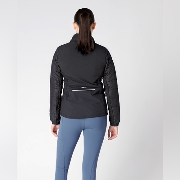 Push FWD Women's Primaloft Training Jacket in Black sized Small - Picture 2 of 14